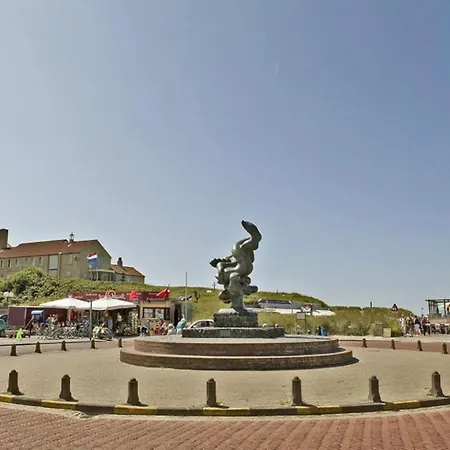 Prinsenhof # Twaalf * Bergen