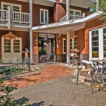 Prinsenhof # Twaalf Bergen